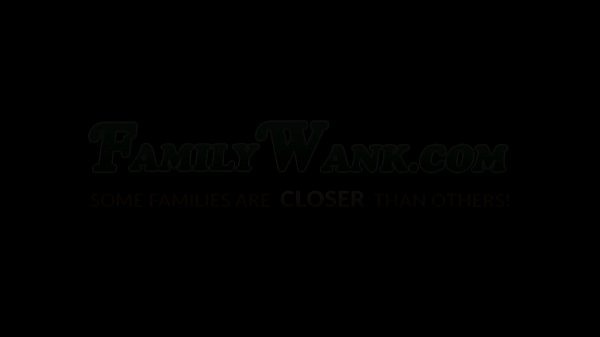 Curvy stepsis Melissa May bouncing on POV cock